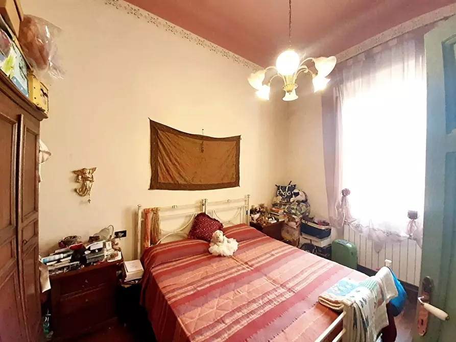 Immagine 9 di Villa in vendita  a Viareggio