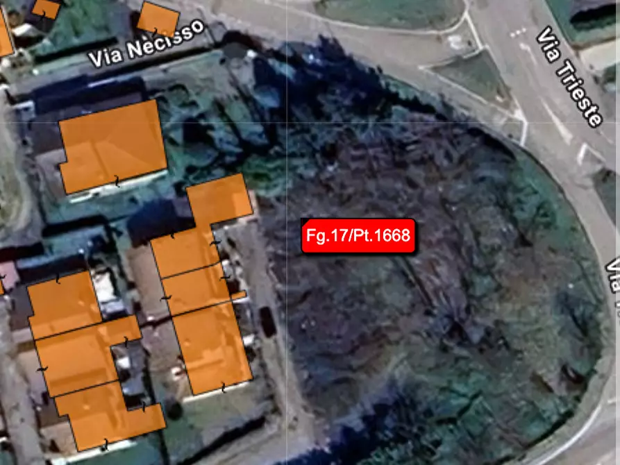 Immagine 1 di Terreno residenziale in vendita  a Tromello