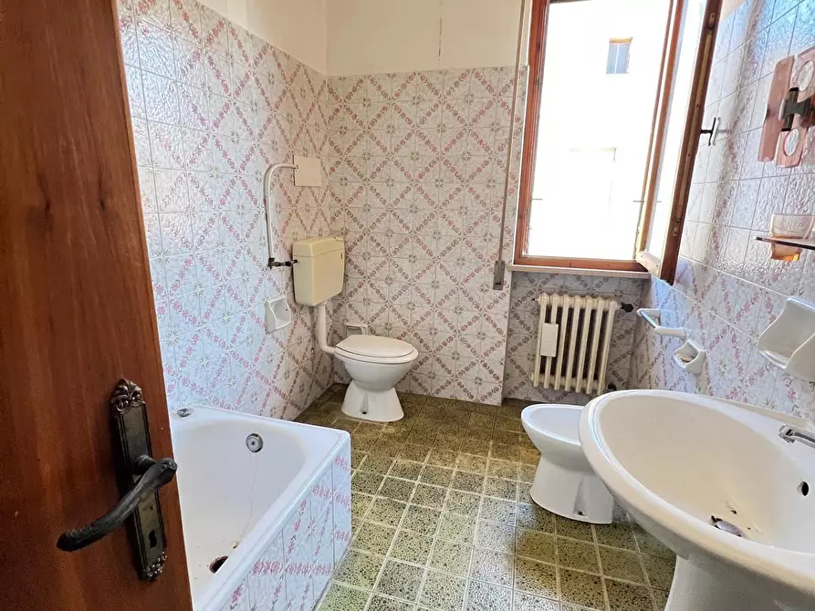 Immagine 20 di Appartamento in vendita  a Poggibonsi