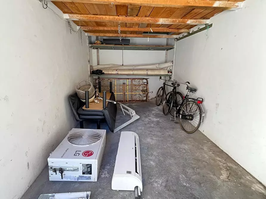 Immagine 21 di Appartamento in vendita  a Poggibonsi