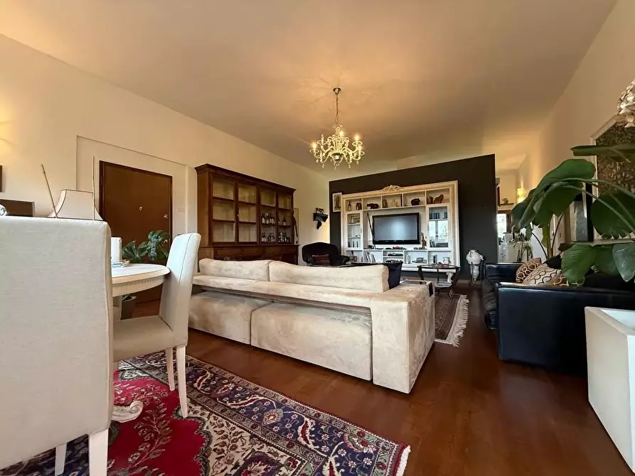 Immagine 4 di Appartamento in vendita  a Pontedera