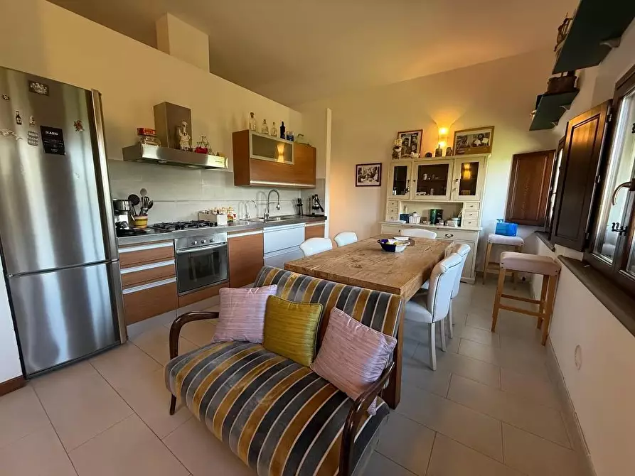 Immagine 7 di Appartamento in vendita  a Pontedera