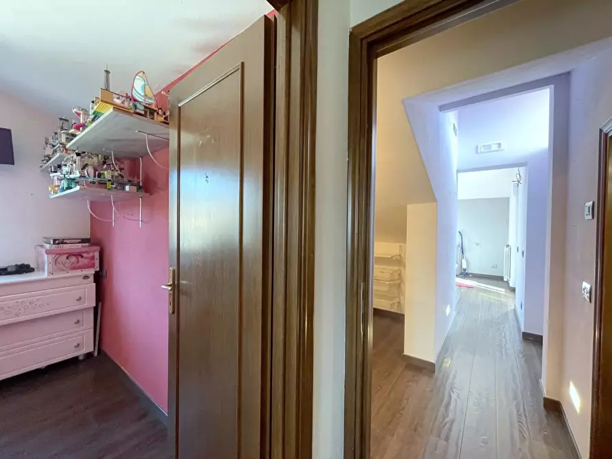 Immagine 36 di Villa in vendita  a Massarosa