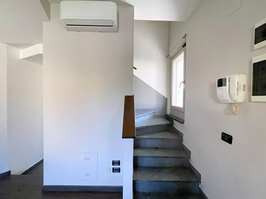 Immagine 31 di Villa in vendita  a Massarosa