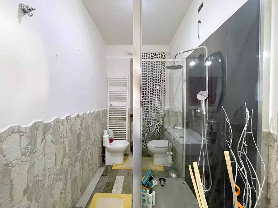 Immagine 18 di Villa in vendita  a Massarosa