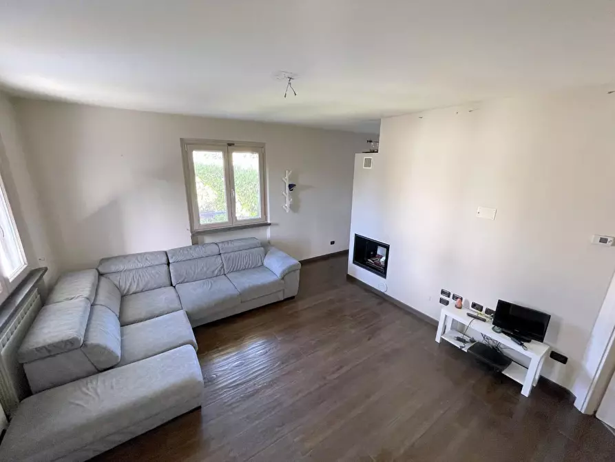 Immagine 20 di Villa in vendita  a Massarosa