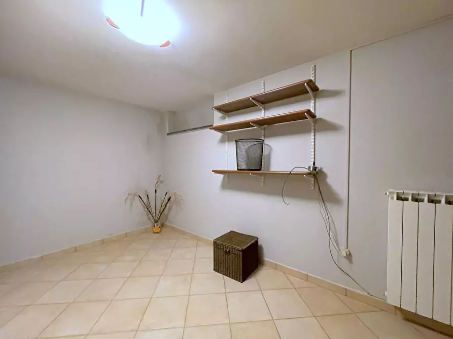 Immagine 26 di Villa in vendita  a Massarosa