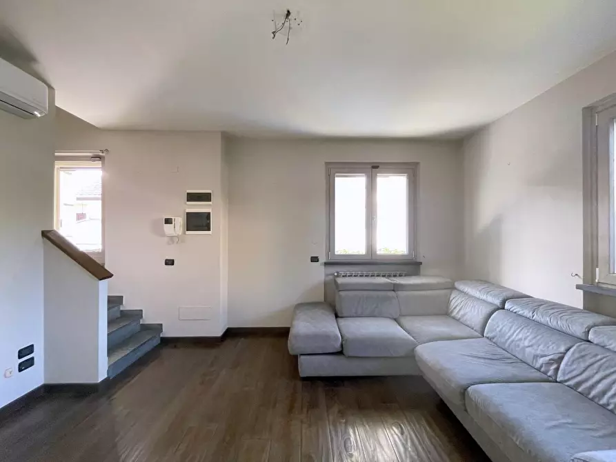 Immagine 15 di Villa in vendita  a Massarosa