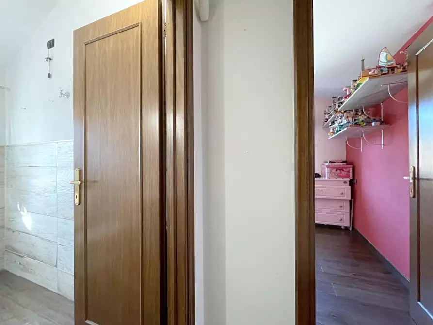 Immagine 33 di Villa in vendita  a Massarosa