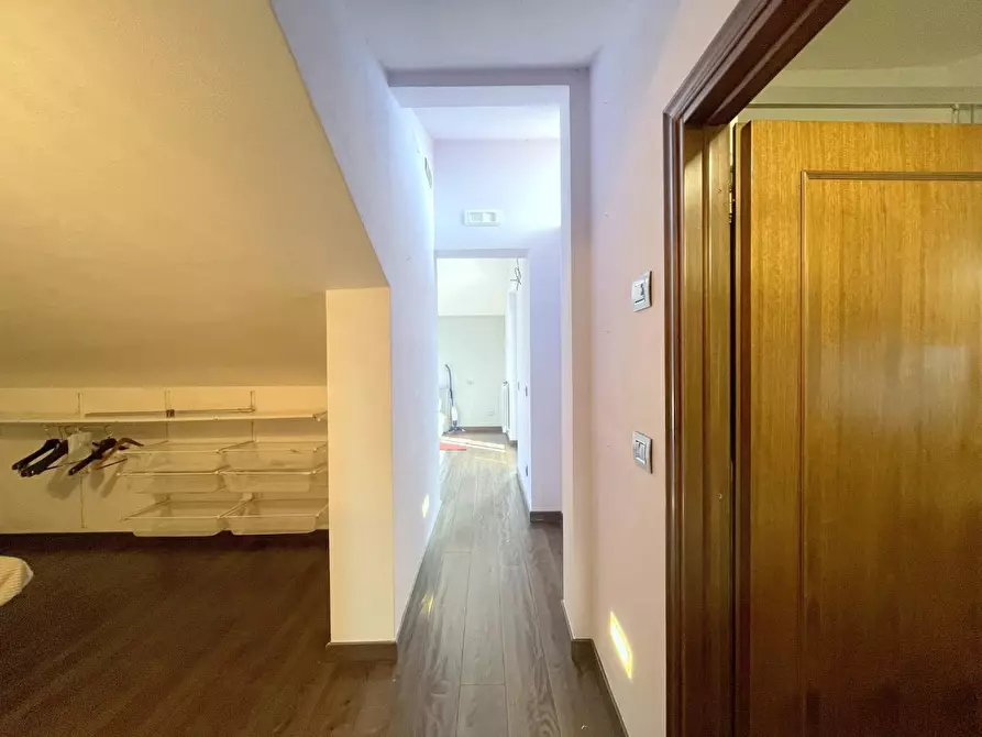 Immagine 37 di Villa in vendita  a Massarosa