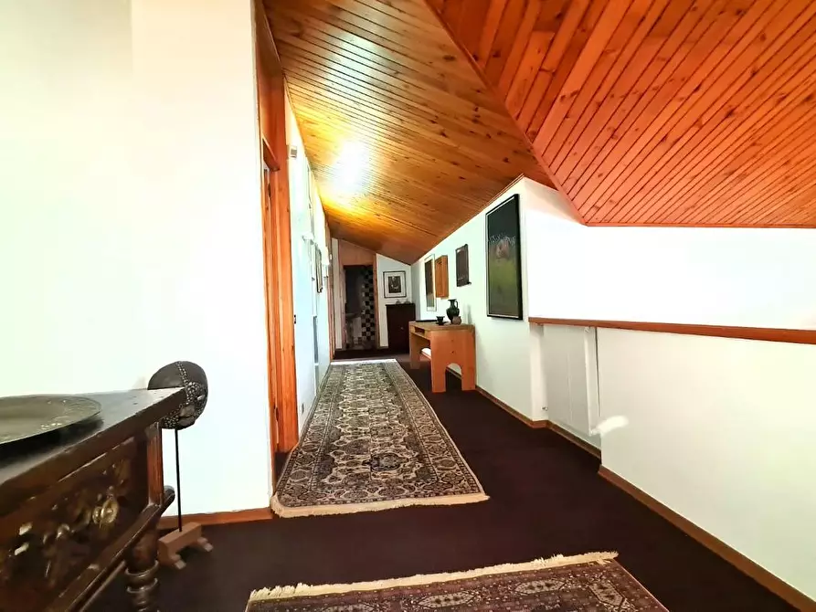 Immagine 18 di Villa in vendita  a San Miniato