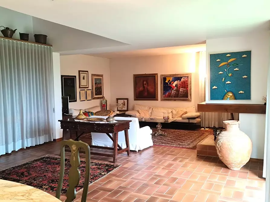 Immagine 9 di Villa in vendita  a San Miniato