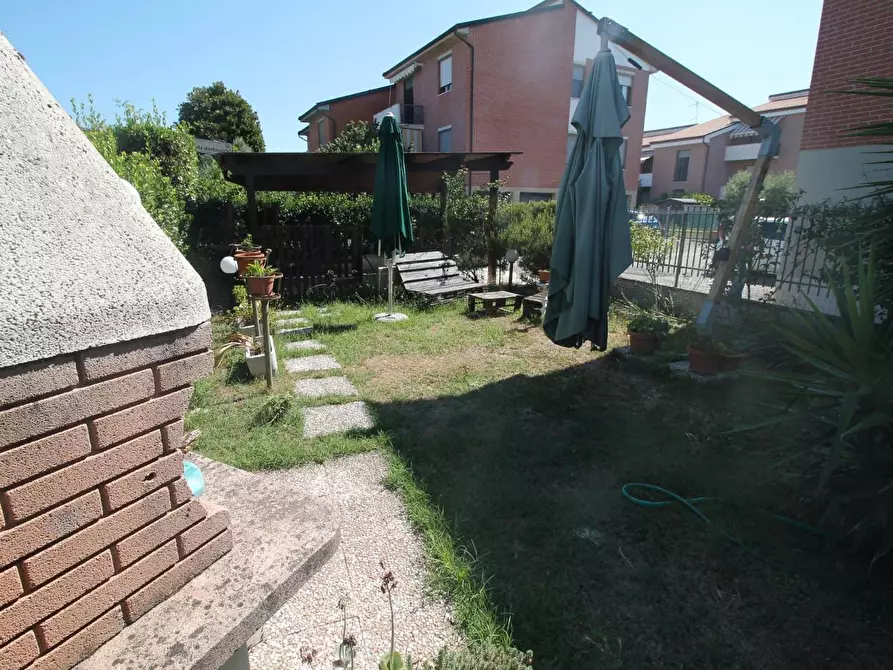 Immagine 15 di Appartamento in vendita  a Pisa