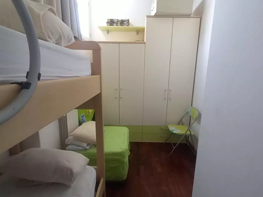 Immagine 8 di Appartamento in vendita  a Camaiore