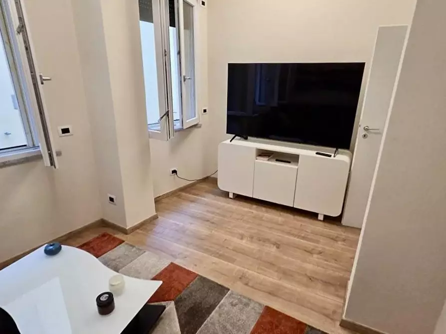 Immagine 12 di Appartamento in vendita  a Pisa