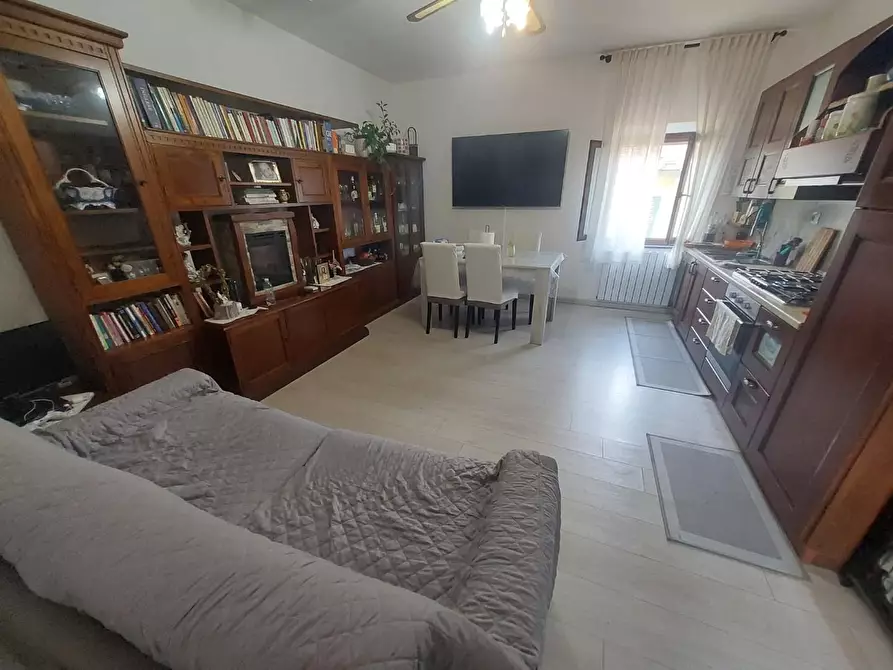 Immagine 2 di Appartamento in vendita  a Ponsacco