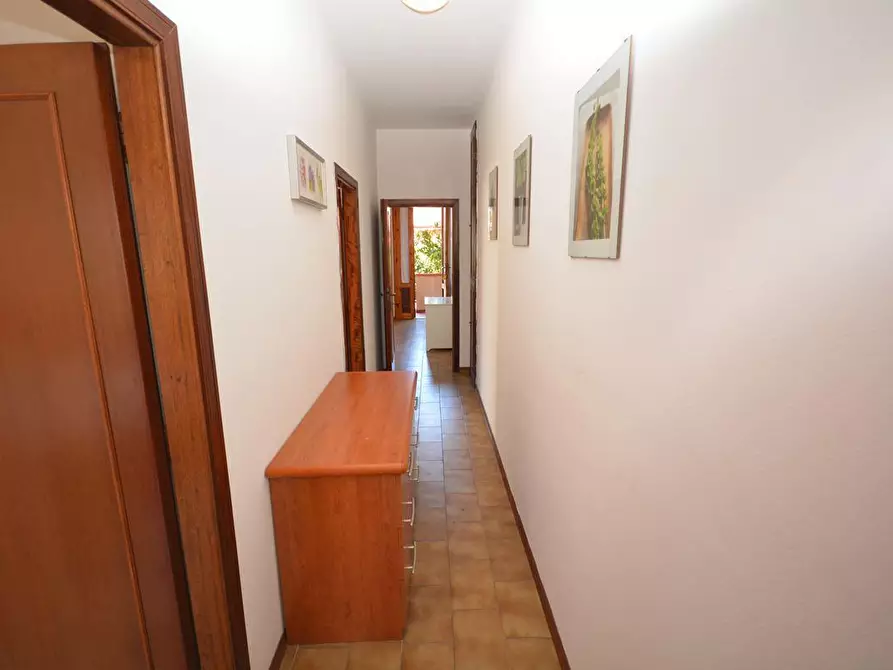 Immagine 43 di Appartamento in vendita  a Massa