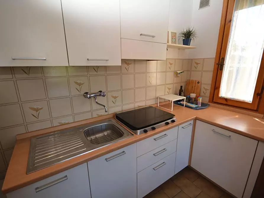 Immagine 10 di Appartamento in vendita  a Massa