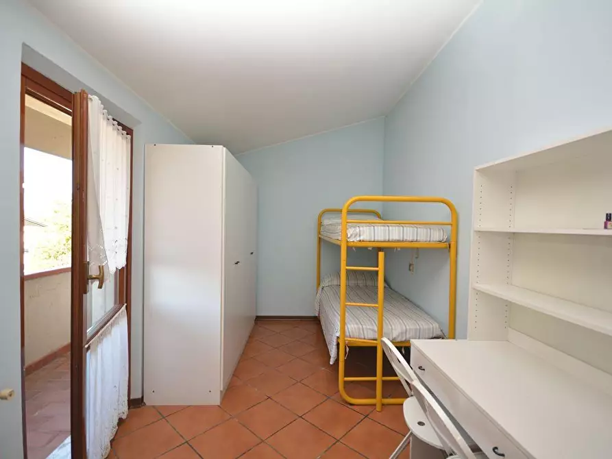 Immagine 20 di Villetta a schiera in vendita  a Montignoso