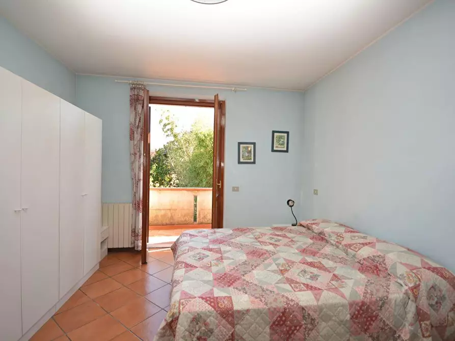 Immagine 8 di Villetta a schiera in vendita  a Montignoso