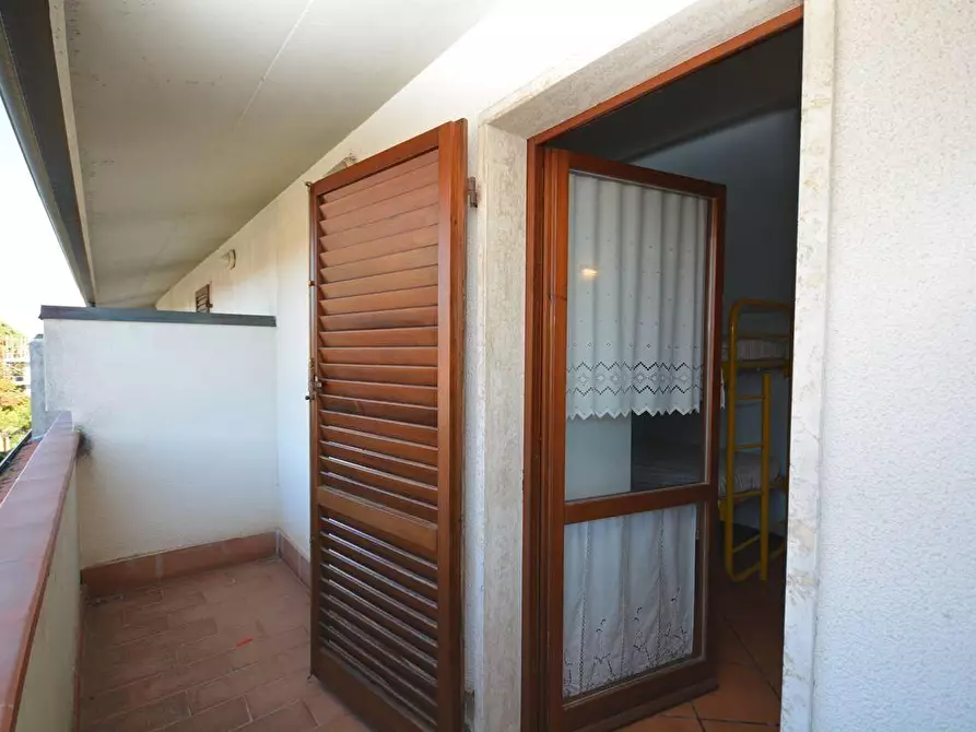 Immagine 21 di Villetta a schiera in vendita  a Montignoso