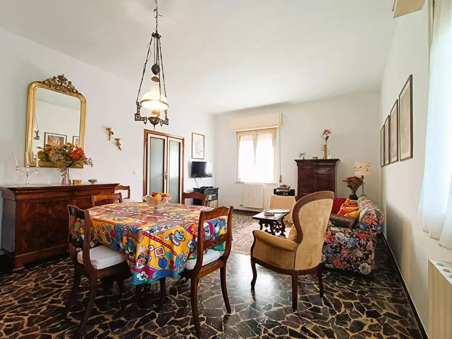 Immagine 7 di Appartamento in vendita  a Pisa