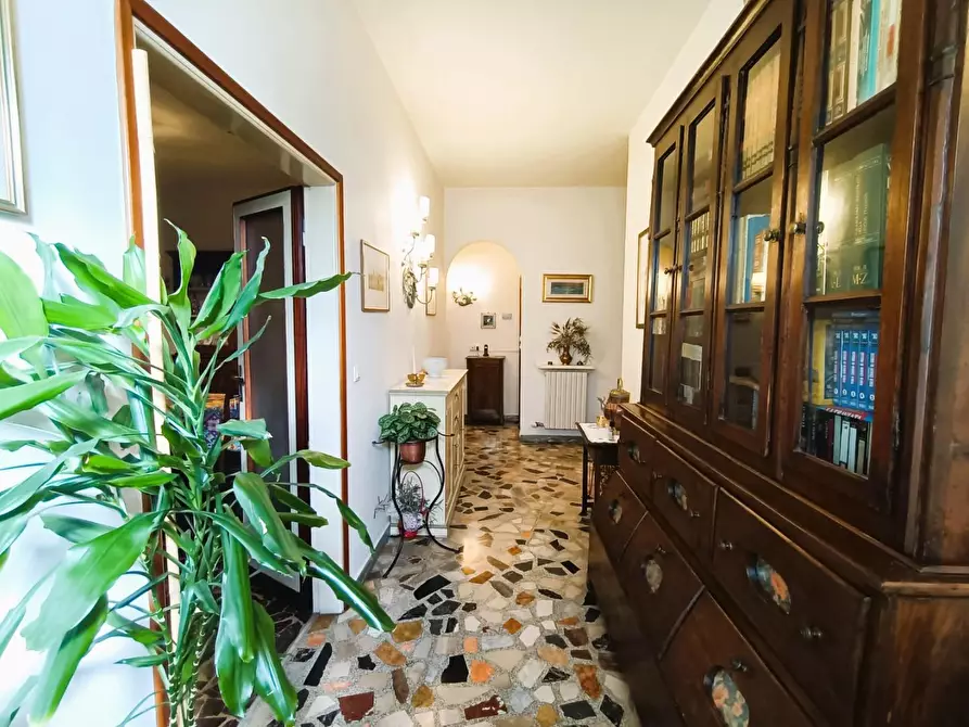 Immagine 18 di Appartamento in vendita  a Pisa