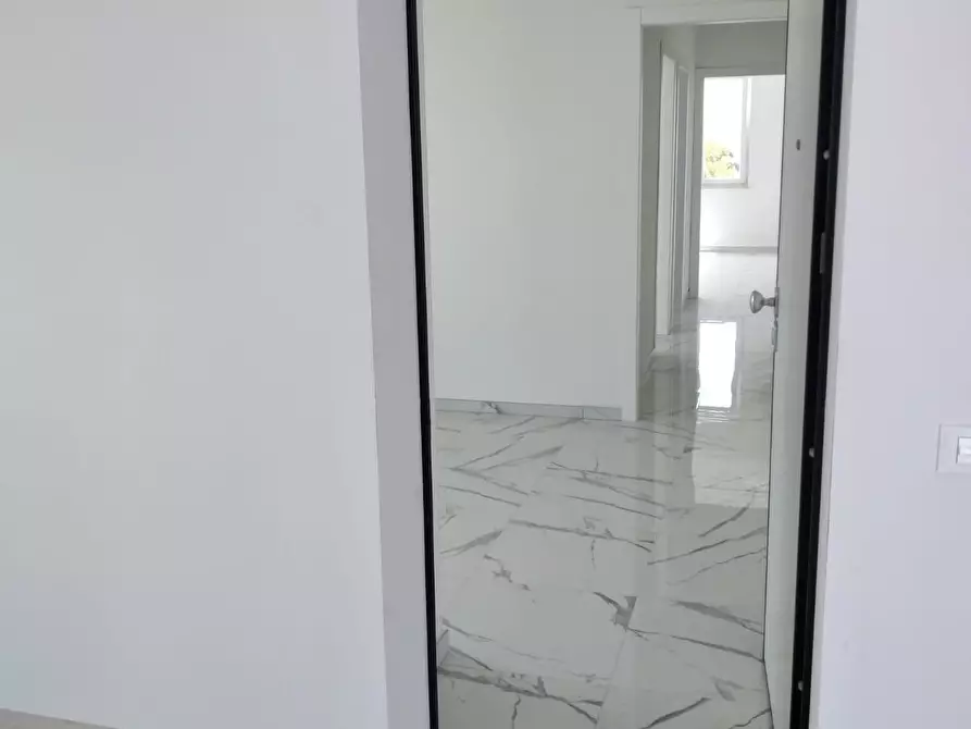Immagine 10 di Appartamento in vendita  a Rosignano Marittimo