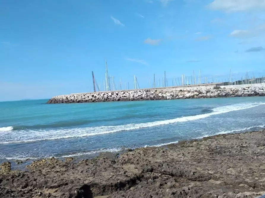 Immagine 7 di Appartamento in vendita  a Rosignano Marittimo