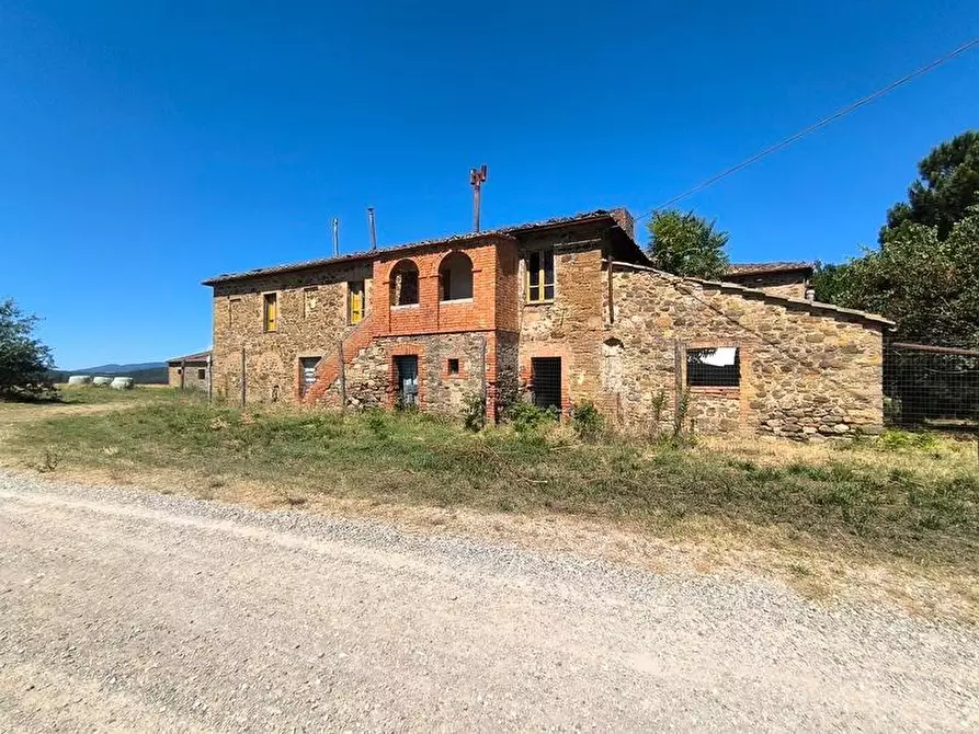 Immagine 7 di Casa colonica in vendita  a Cinigiano