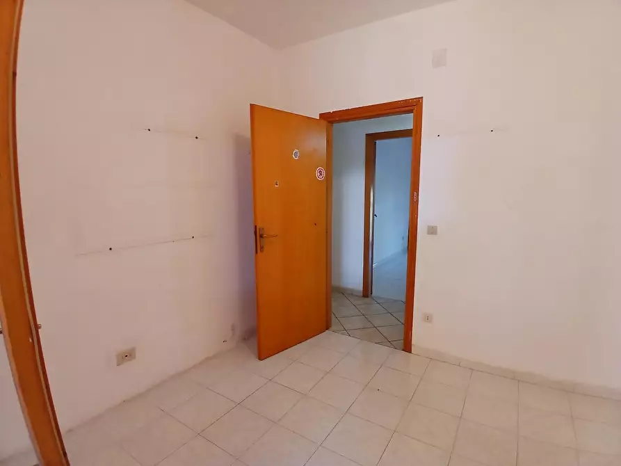 Immagine 22 di Appartamento in vendita  a Livorno