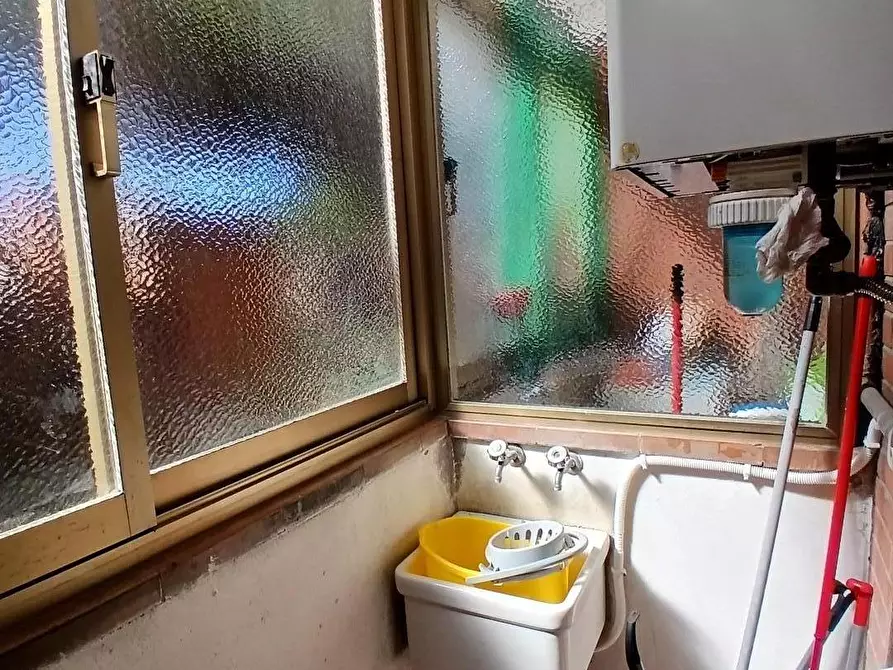 Immagine 25 di Appartamento in vendita  a Livorno