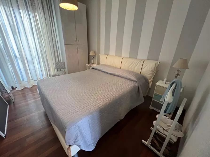 Immagine 16 di Appartamento in vendita  a Viareggio