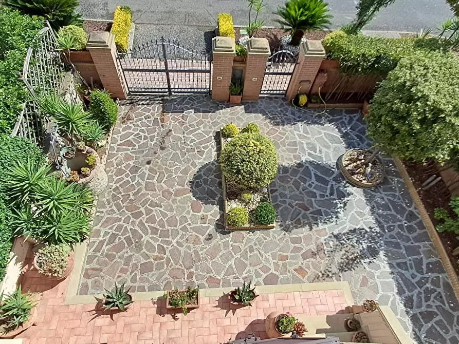 Immagine 25 di Terratetto in vendita  a Cecina