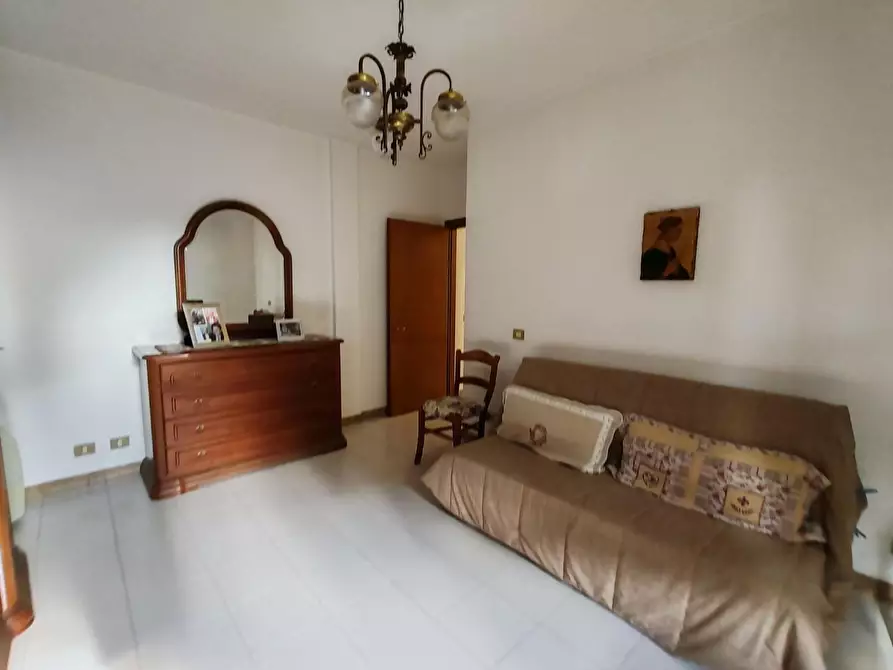 Immagine 12 di Appartamento in vendita  a Massa