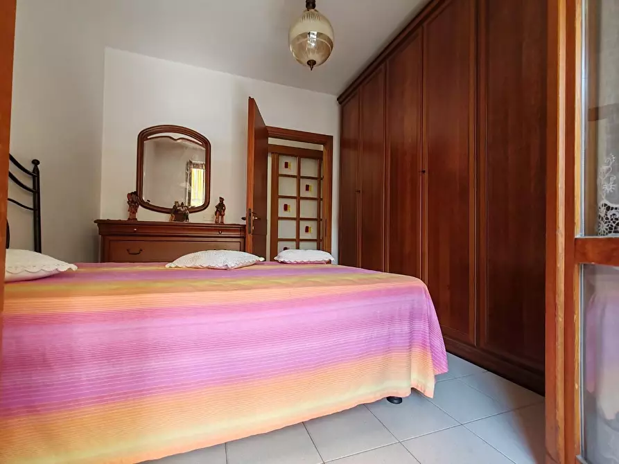 Immagine 9 di Appartamento in vendita  a Massa