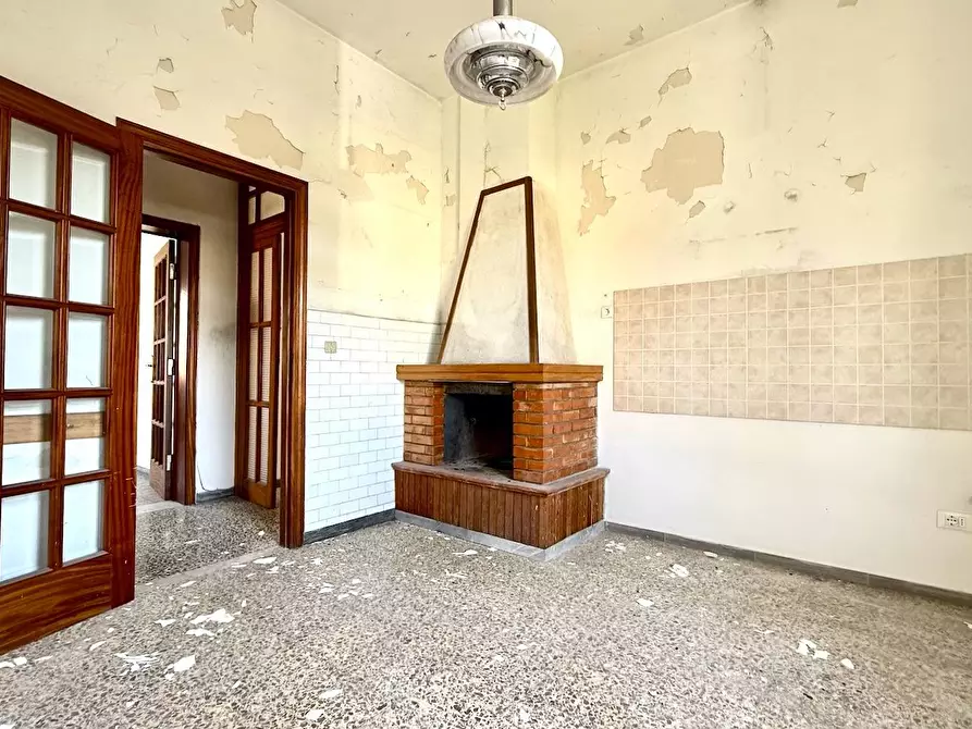 Immagine 14 di Casa bifamiliare in vendita  a Massa