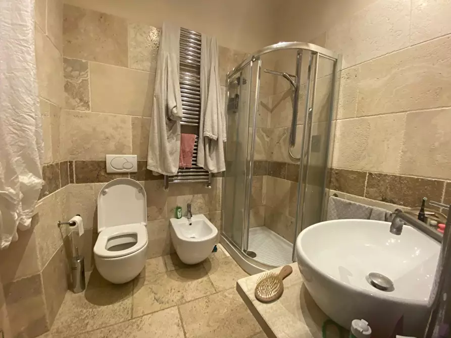 Immagine 15 di Appartamento in vendita  a Lastra A Signa