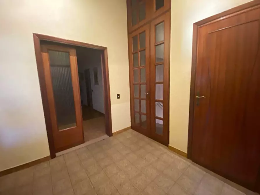 Immagine 13 di Appartamento in vendita  a Lastra A Signa