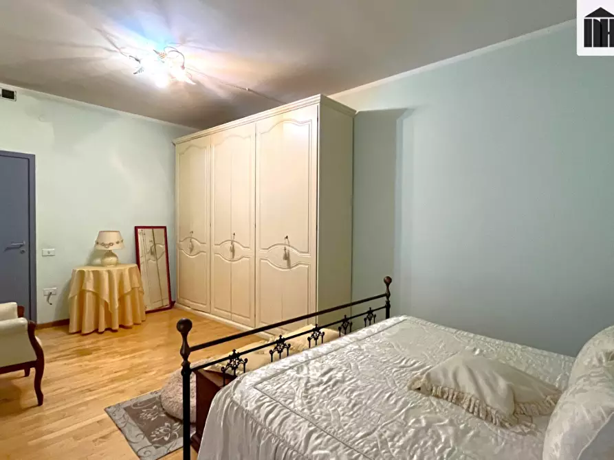 Immagine 19 di Appartamento in vendita  a Santa Croce Sull'arno