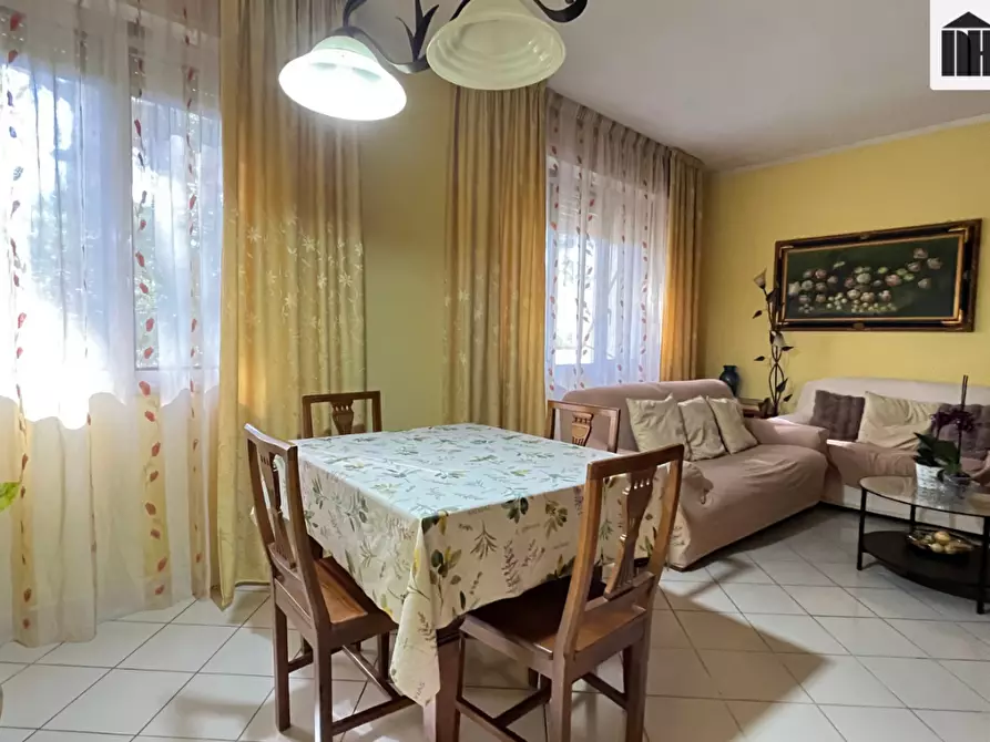 Immagine 11 di Appartamento in vendita  a Santa Croce Sull'arno