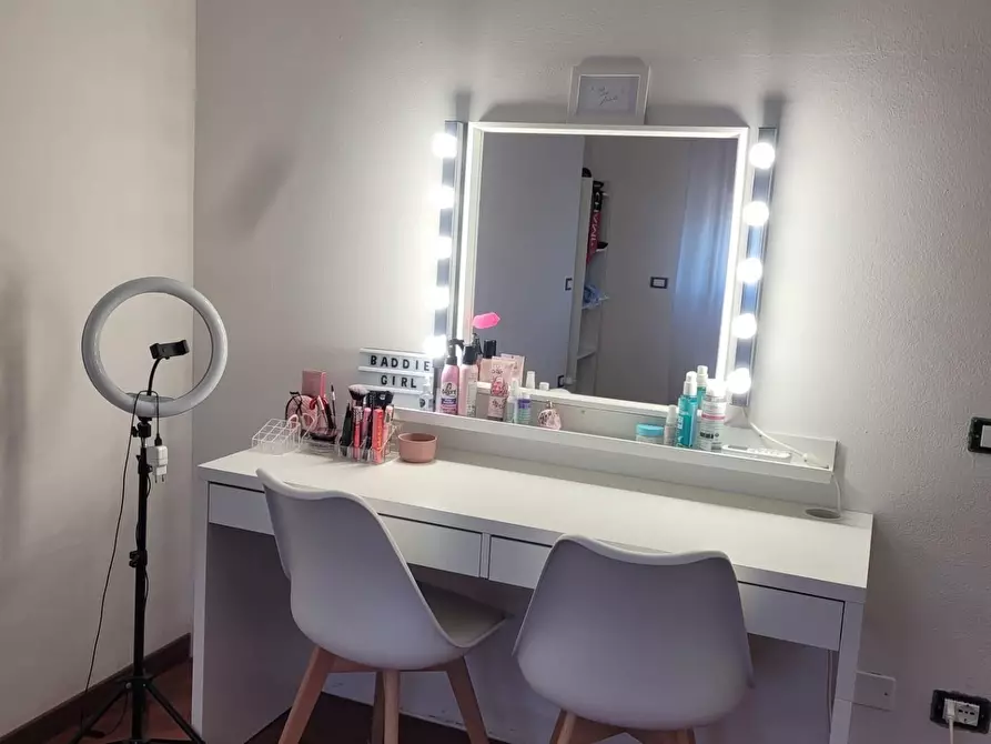 Immagine 7 di Appartamento in vendita  a Massa