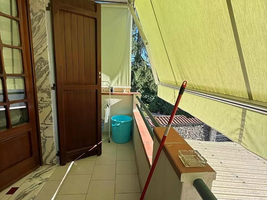 Immagine 9 di Terratetto in vendita  a Massa