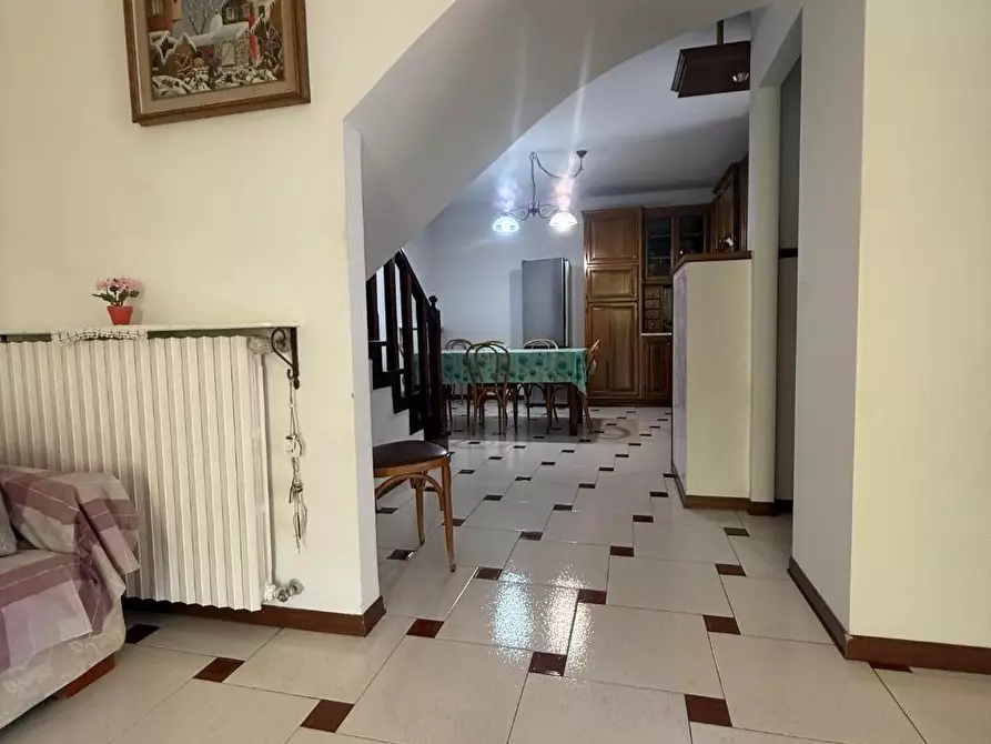 Immagine 12 di Terratetto in vendita  a Massa