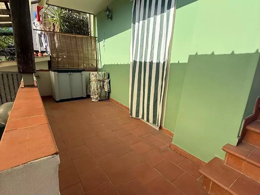 Immagine 3 di Terratetto in vendita  a Massa