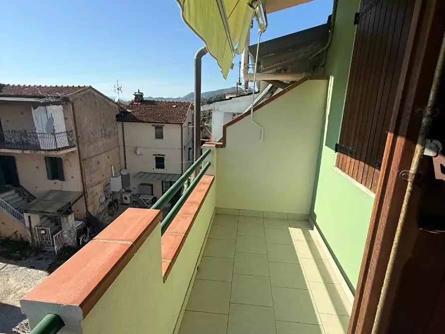 Immagine 30 di Terratetto in vendita  a Massa