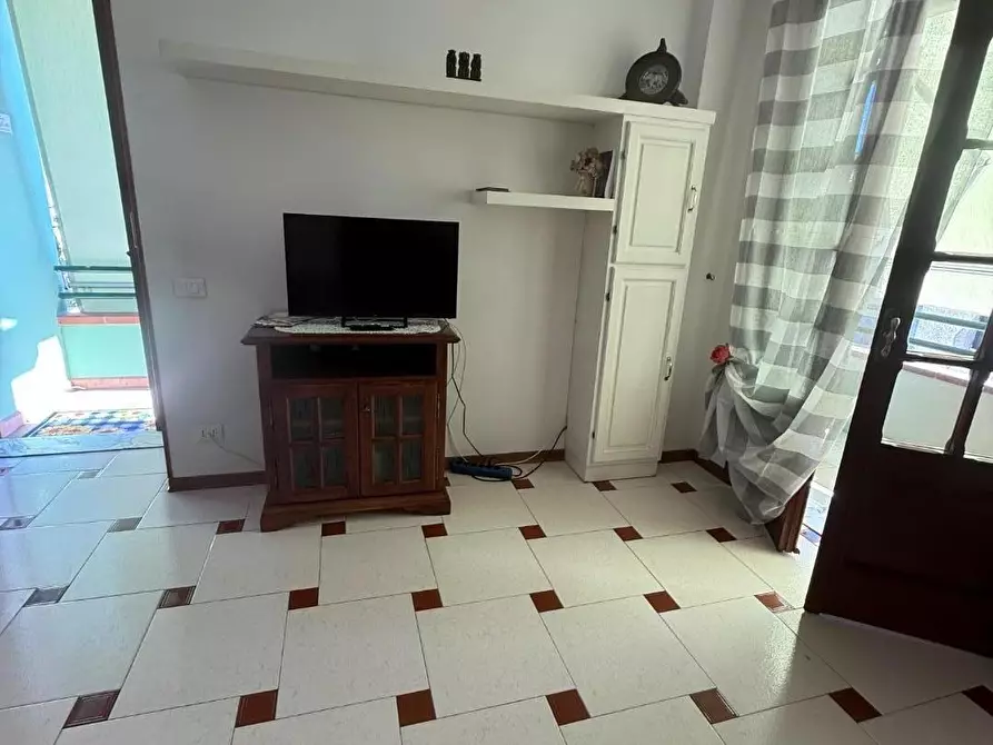 Immagine 1 di Terratetto in vendita  a Massa