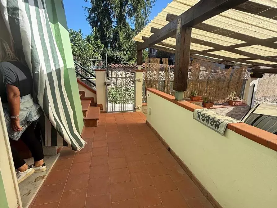 Immagine 51 di Terratetto in vendita  a Massa