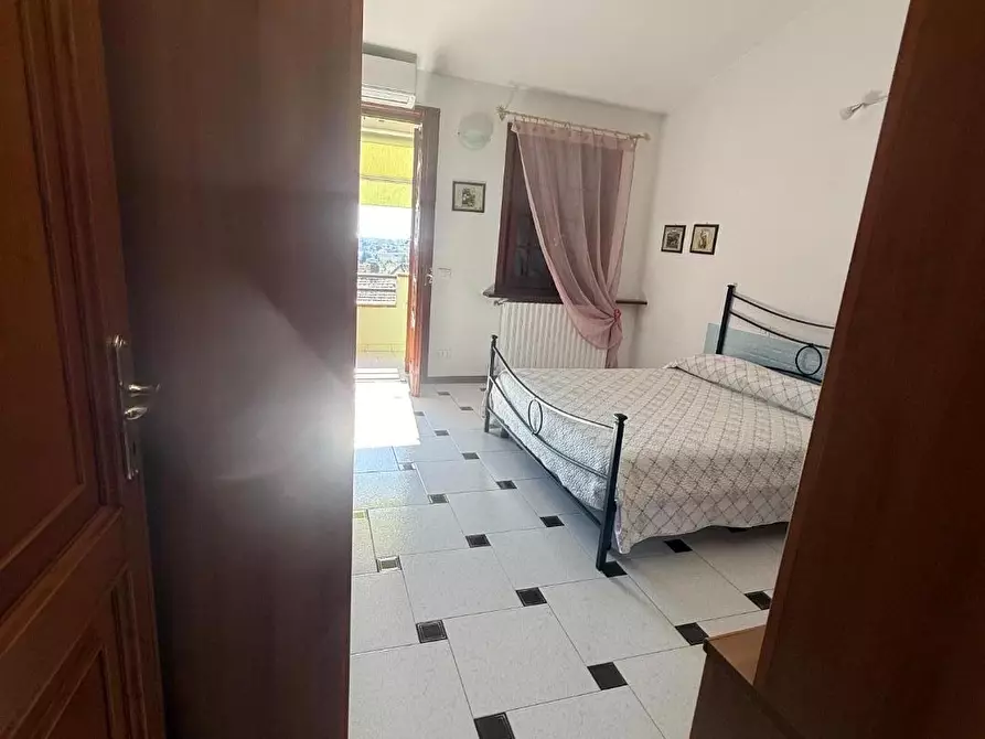 Immagine 26 di Terratetto in vendita  a Massa