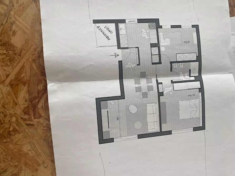 Immagine 26 di Mansarda in vendita  a Viareggio